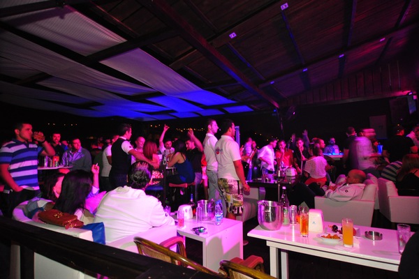Eleven Beach Bar Opening
